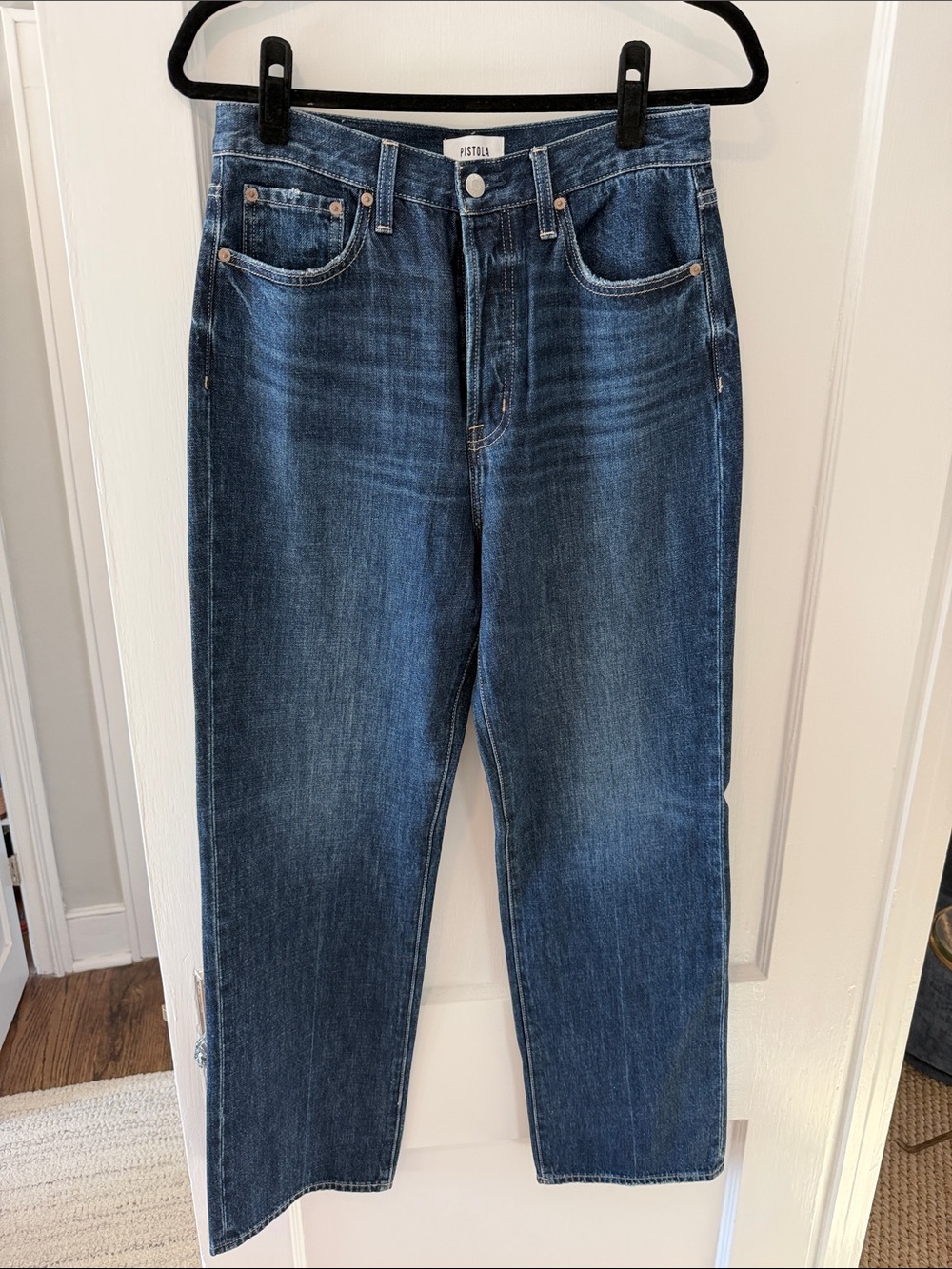 Pistola Straight-Leg Jeans in Medium-Dark Blue